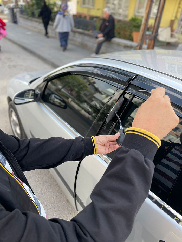 İnönü Oto Kilitçisi